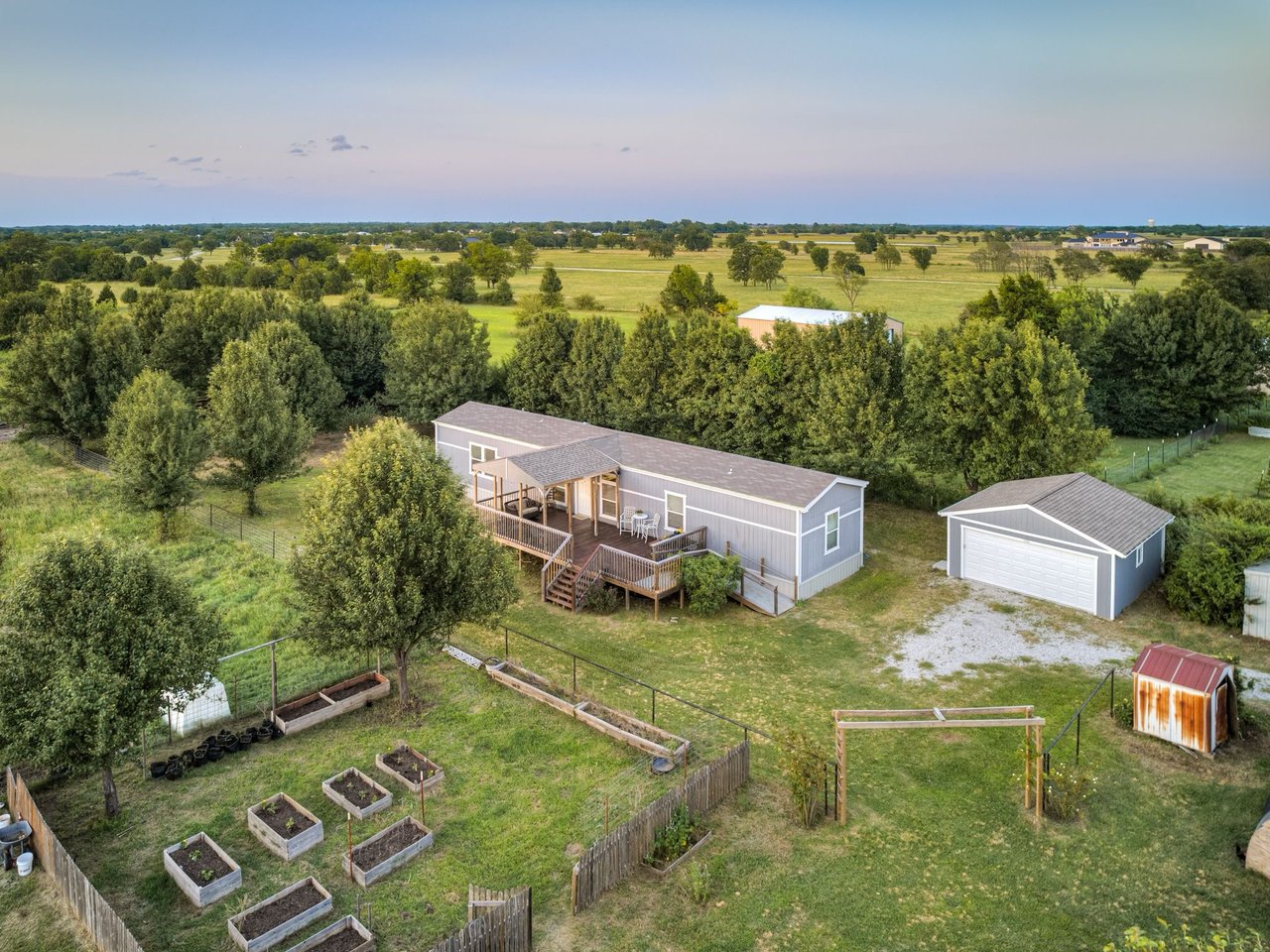 5603 E 96th Street N, Sperry, OK 74073
