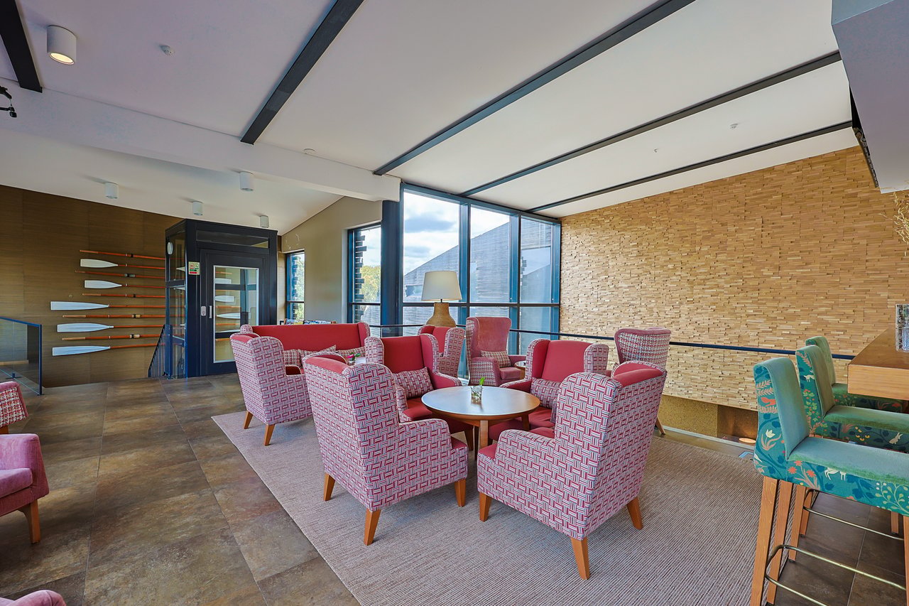 Luxury Wellness & Sports Retreat in Portugal with Expansion Upside & €1M+ Revenue