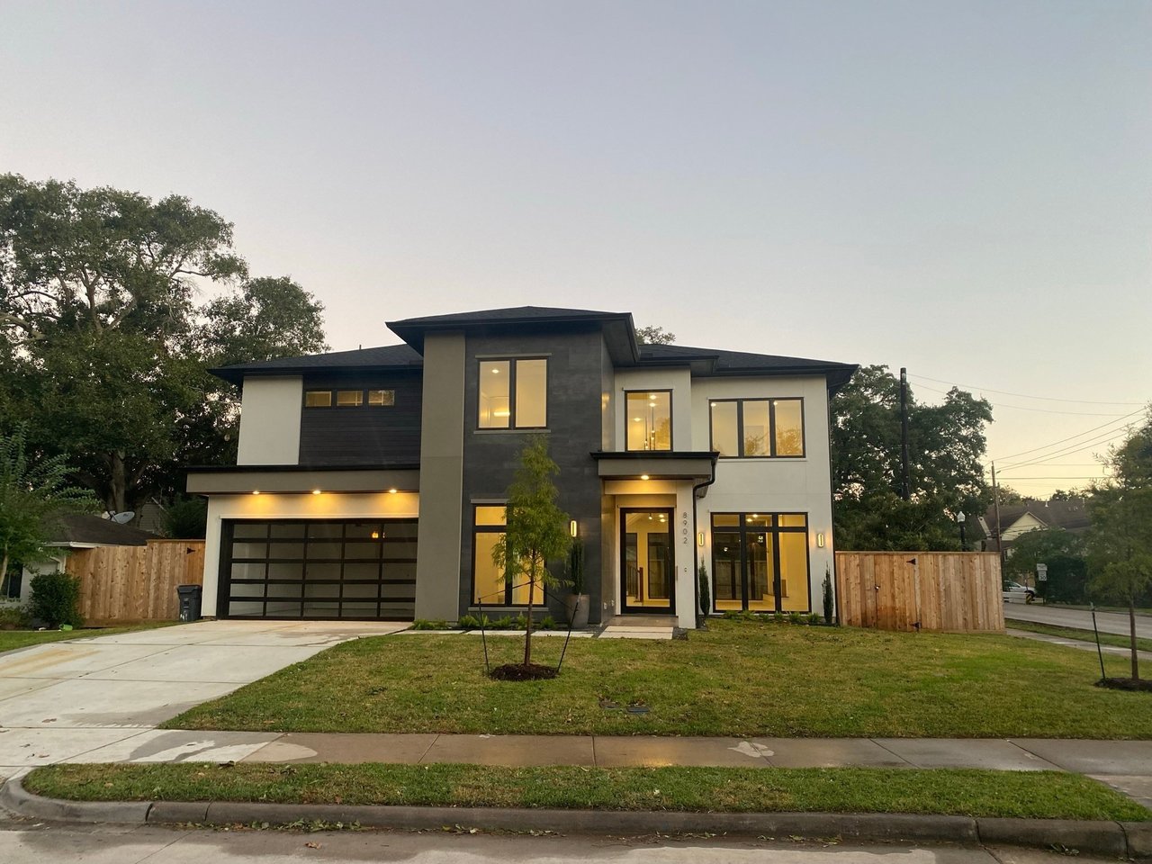 8902 Bace Dr