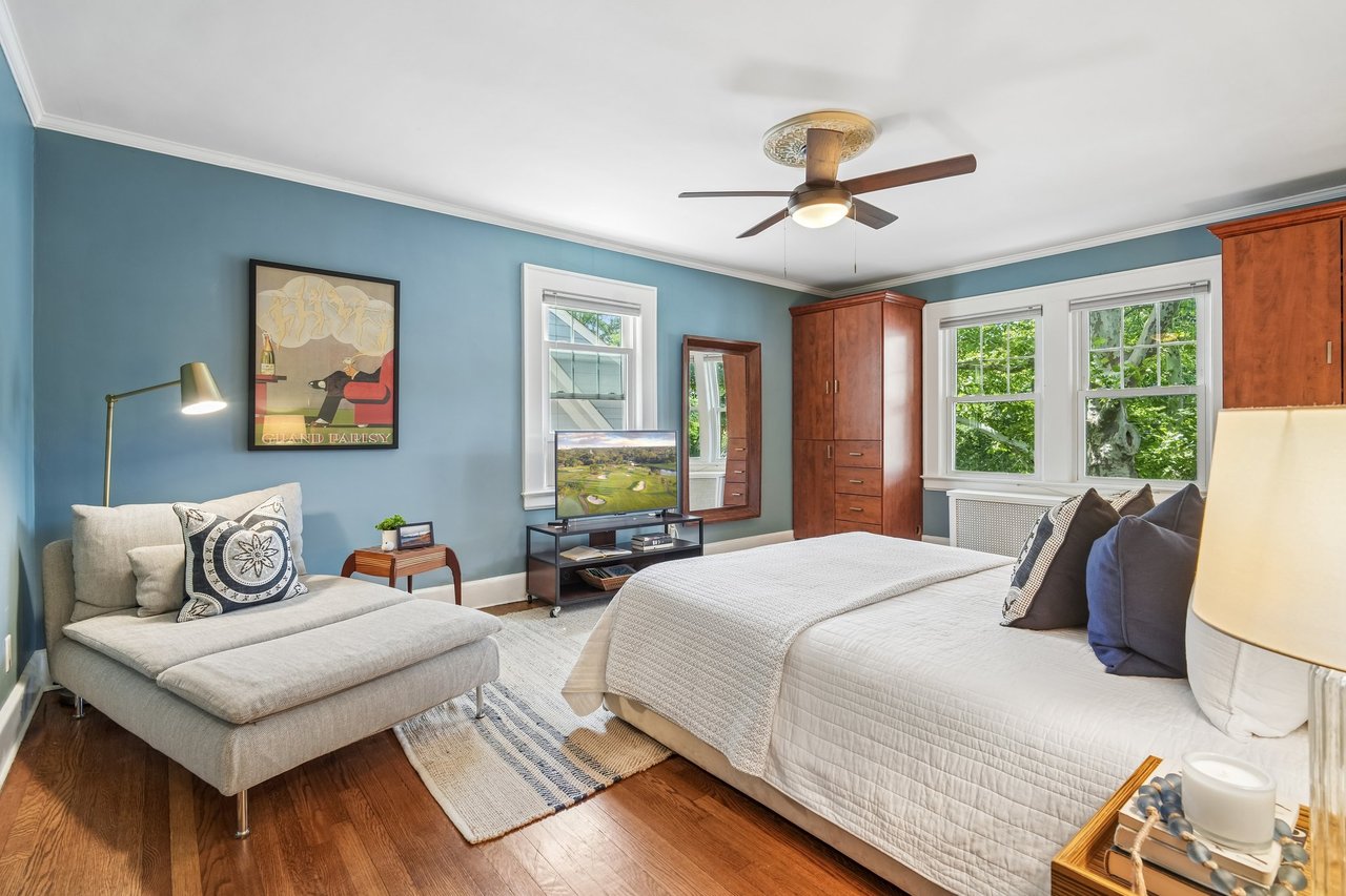 2 Kendall Avenue