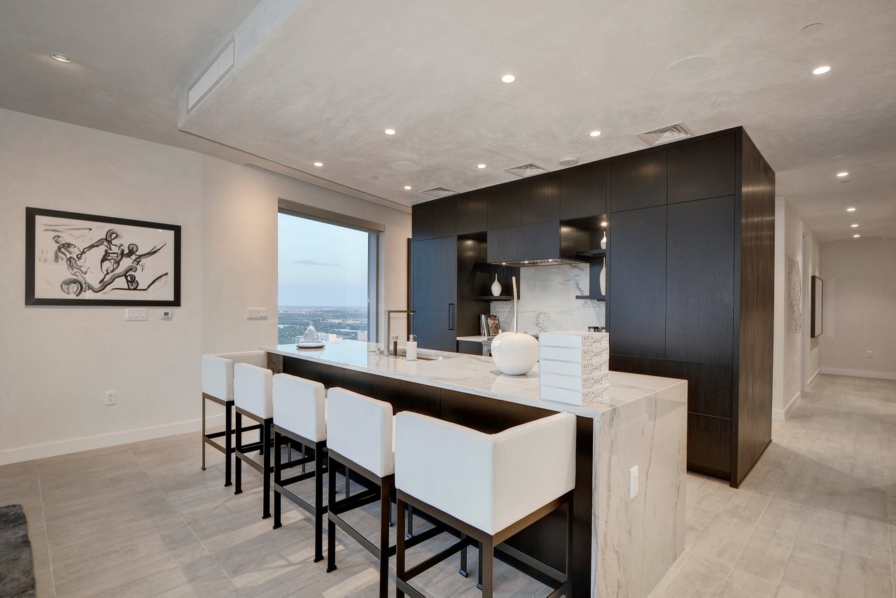 200 Congress Avenue #43ST