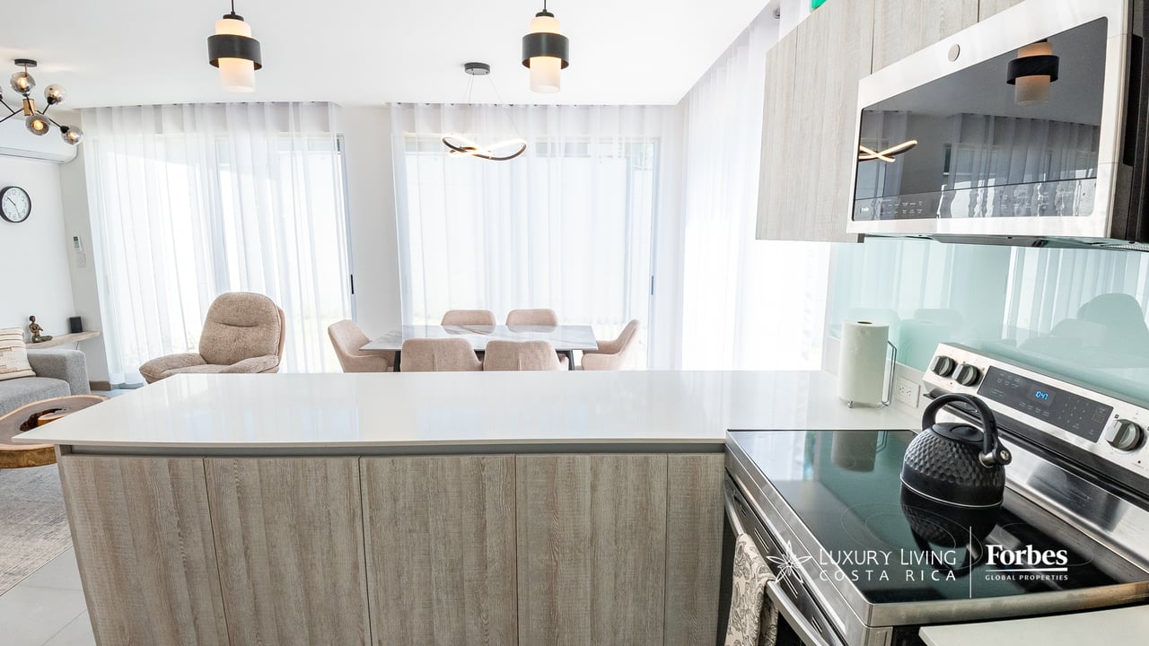 21565 - Corner house with 3 furnished bedrooms, a patio, in Cariari