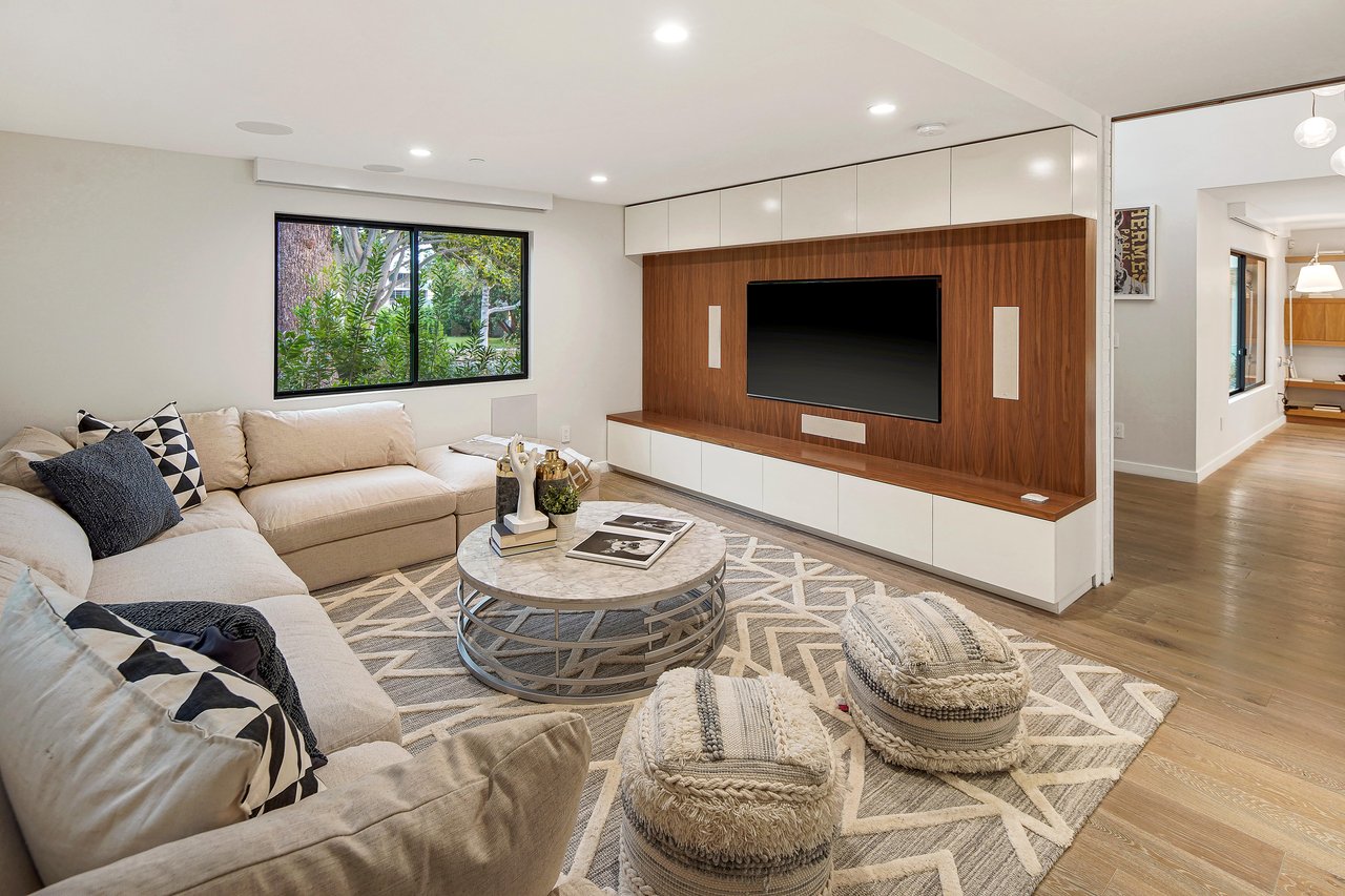 427 Palisades Ave