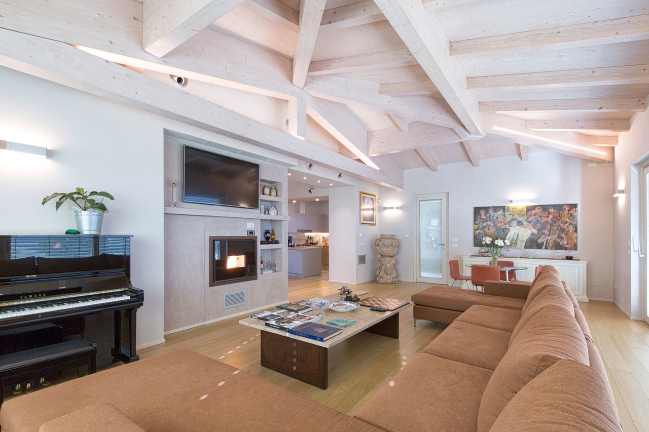 Luxury Countryside Villa