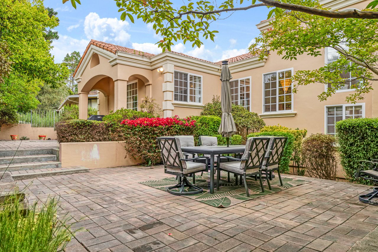 1 Overlook Pl, Monterey