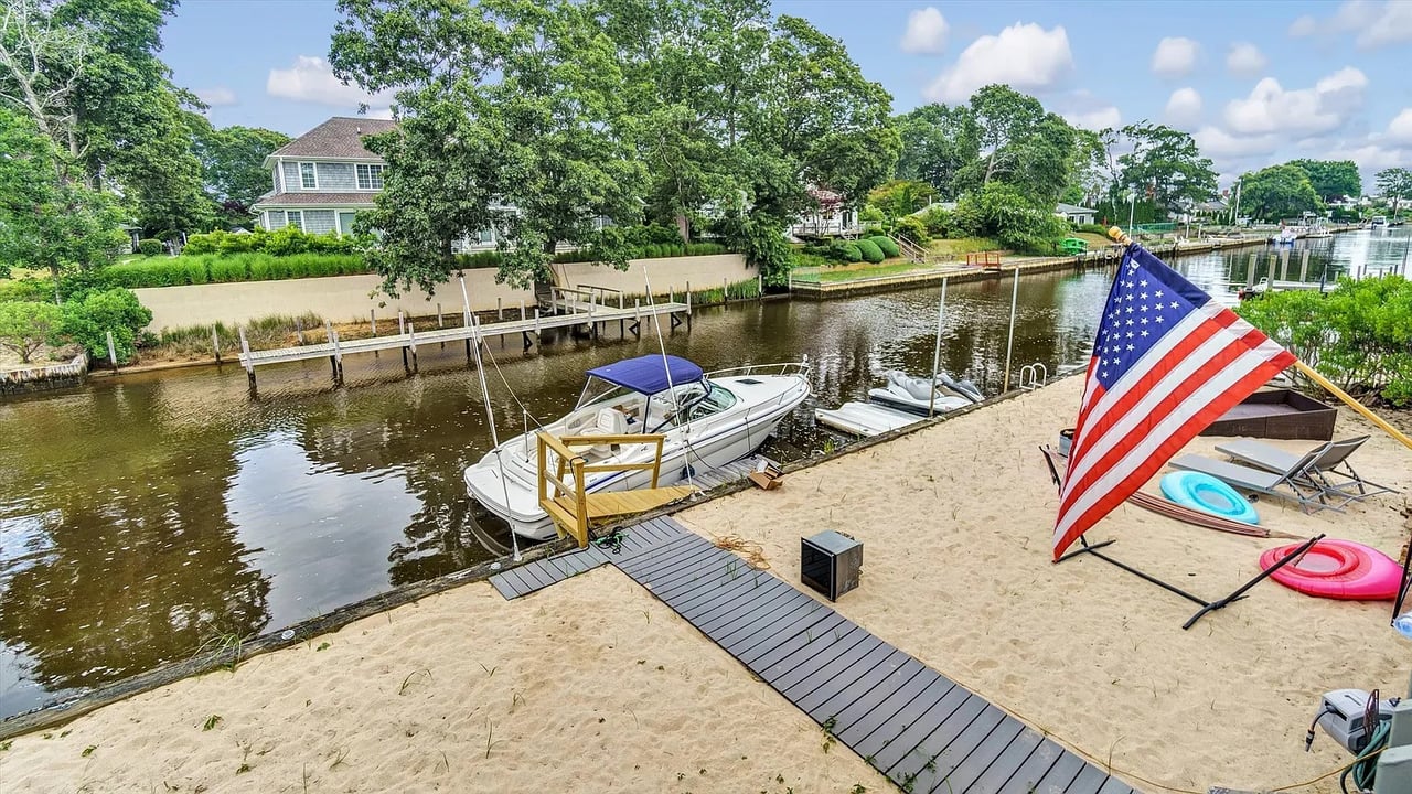 7 Tarpon Rd