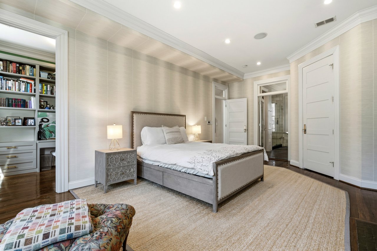 Luxury Dupont Circle Rental Listing