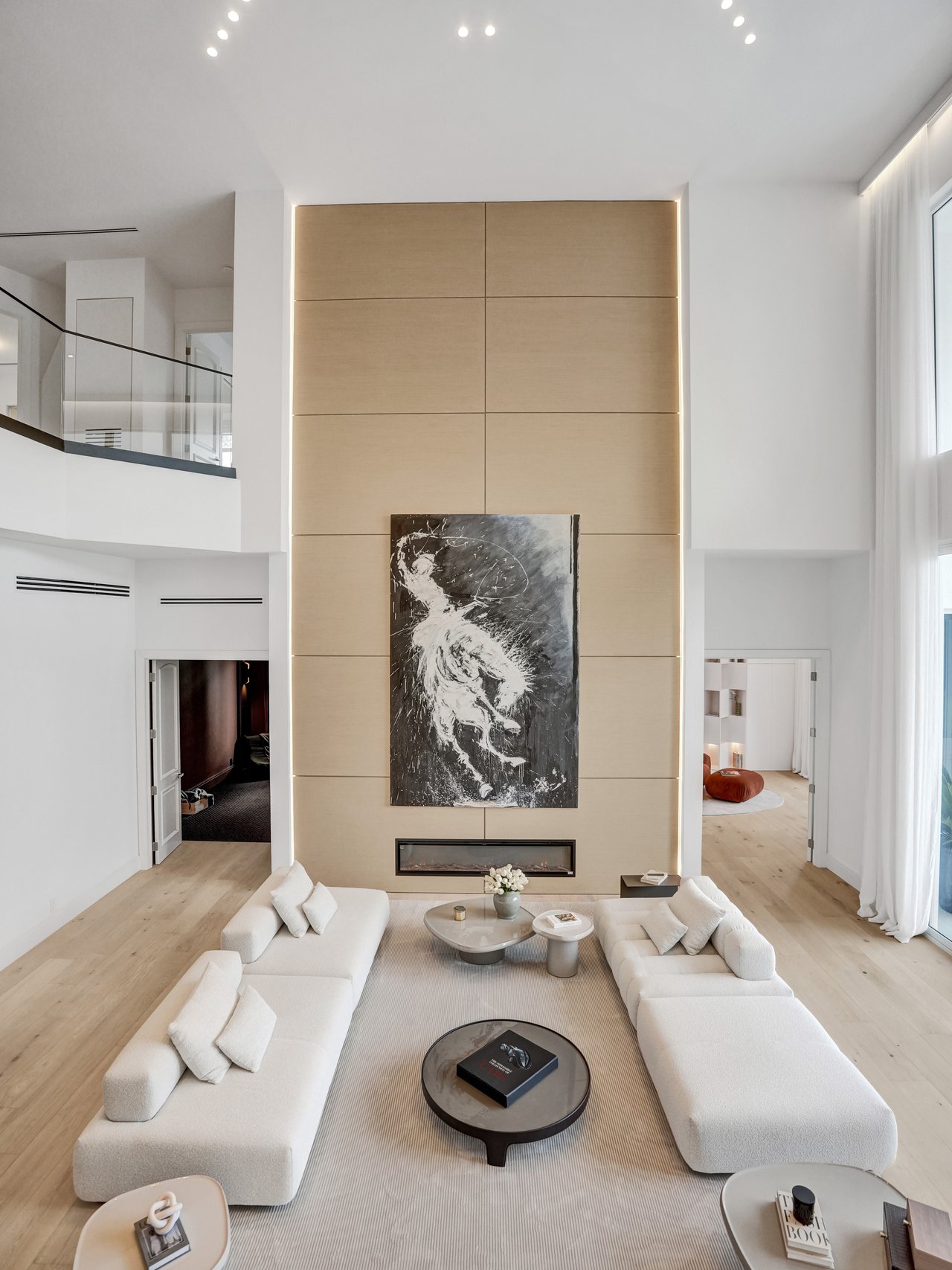30  S Compass Dr