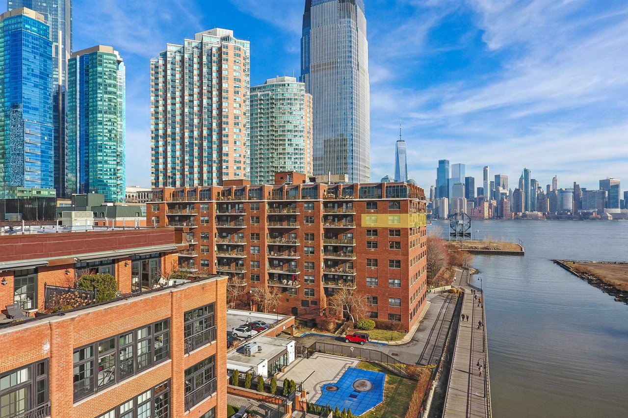 Best Neighborhoods in Jersey City for Homebuyers: A Local Real Estate Guide