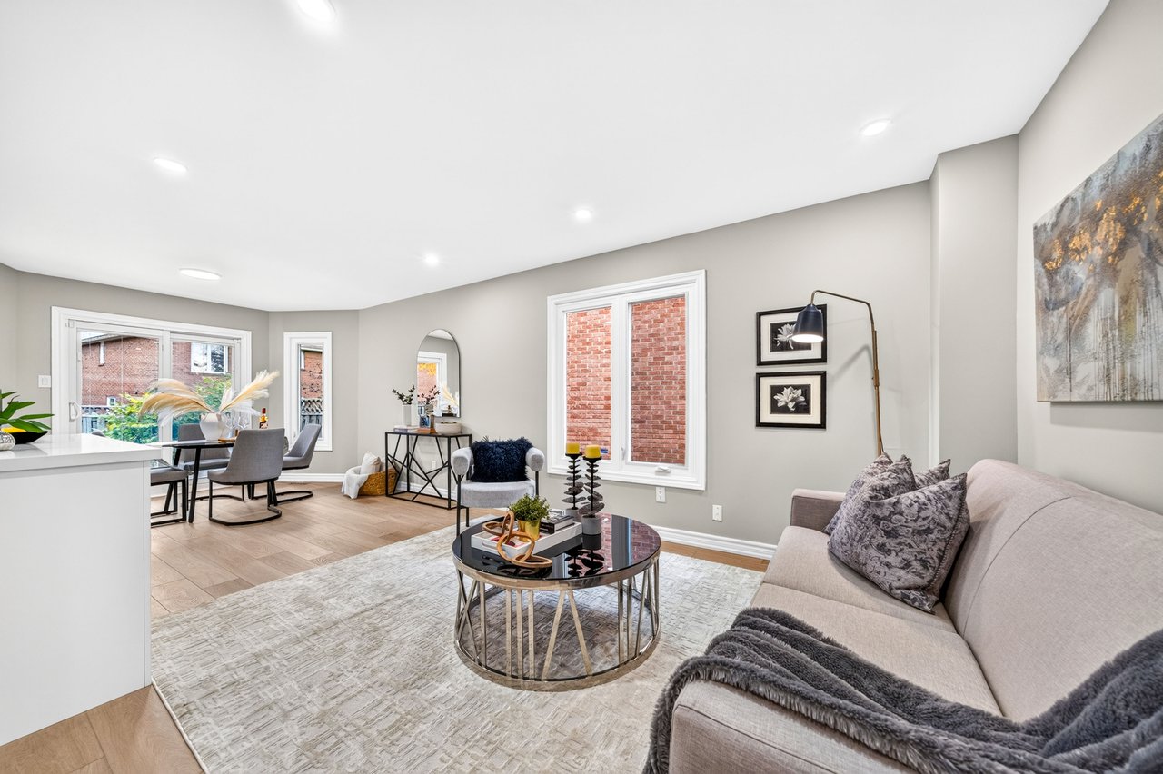 109 Valleymede Dr