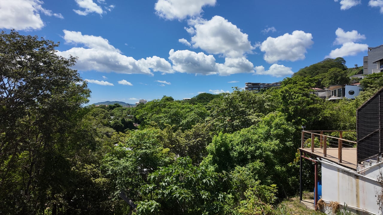 525.12 M2 Ocean View Lot with Water - Tamarindo
