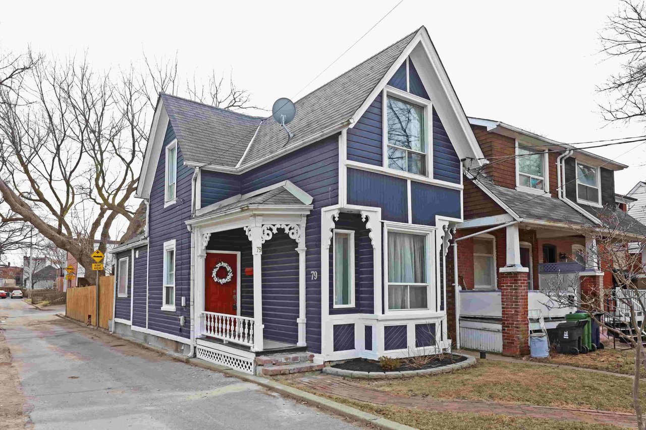 CHARMING DETACHED HOME