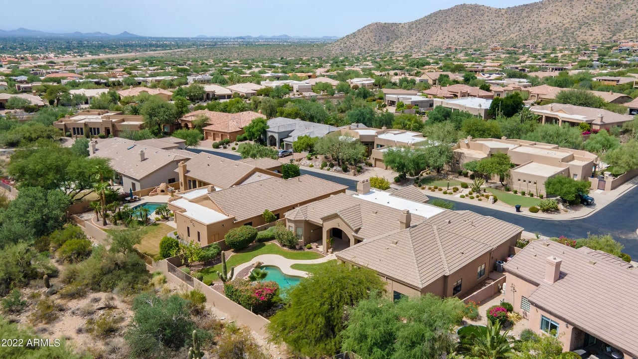 12077 E Laurel Lane