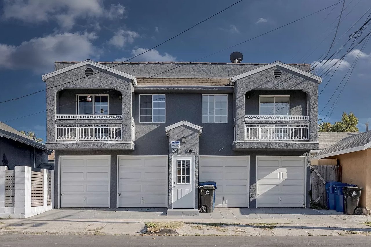 1608 W 42nd Pl