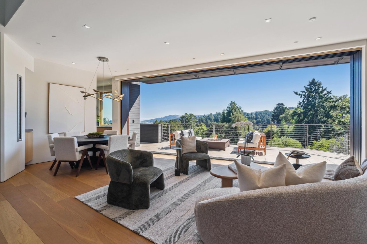 2 Upper Alcatraz Pl