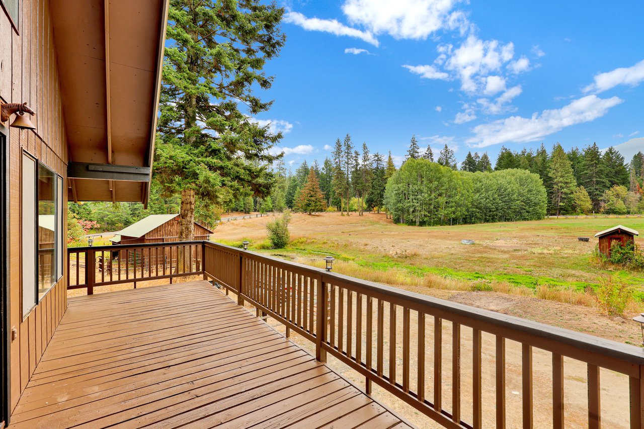 2001 Zrebiec Road, Cle Elum