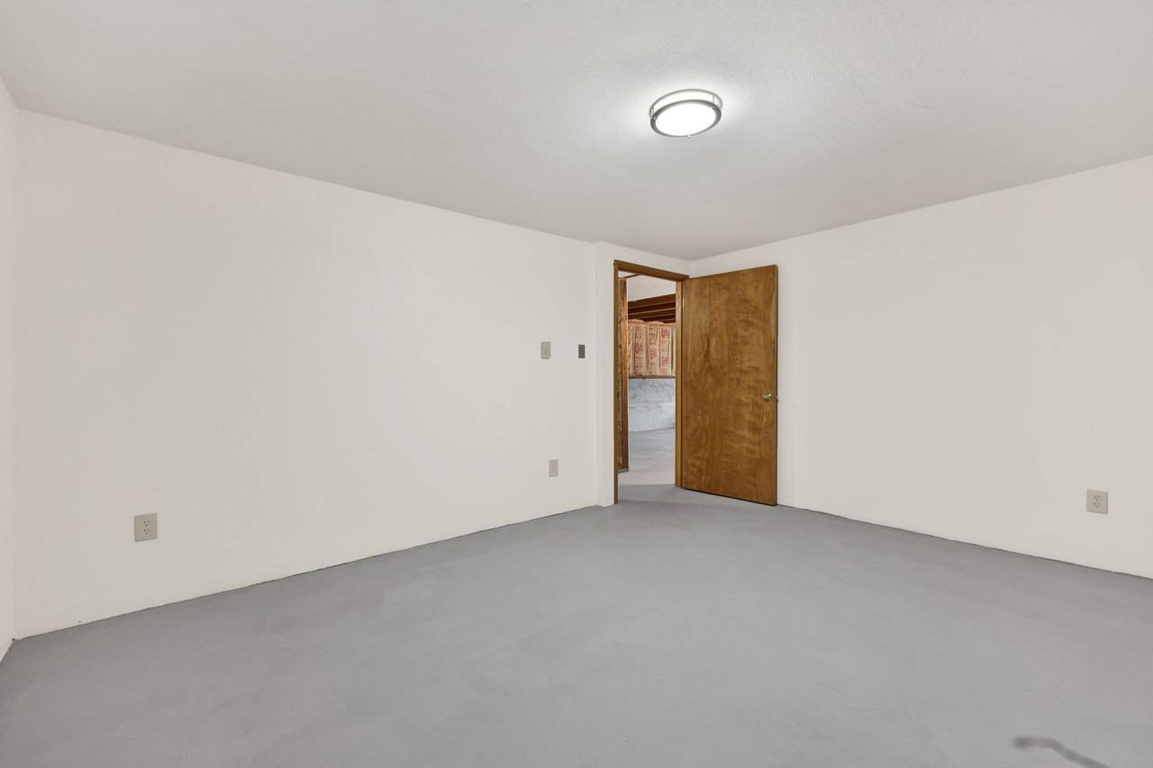 2001 Zrebiec Road, Cle Elum