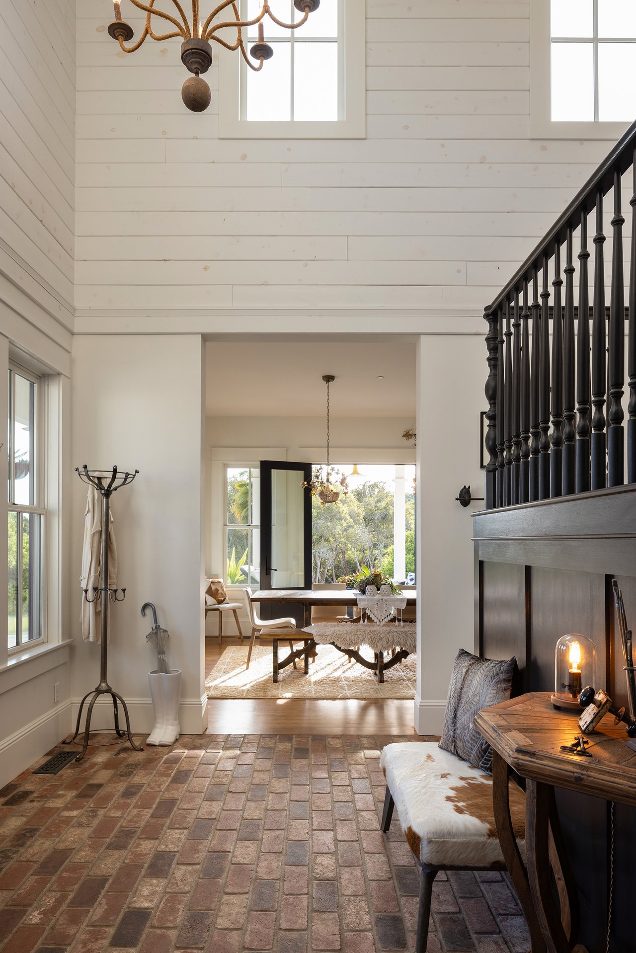 Honey Hill - 365 Race Horse Ln