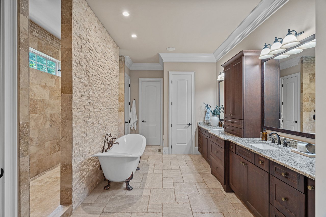 117 Walking Horse Trail