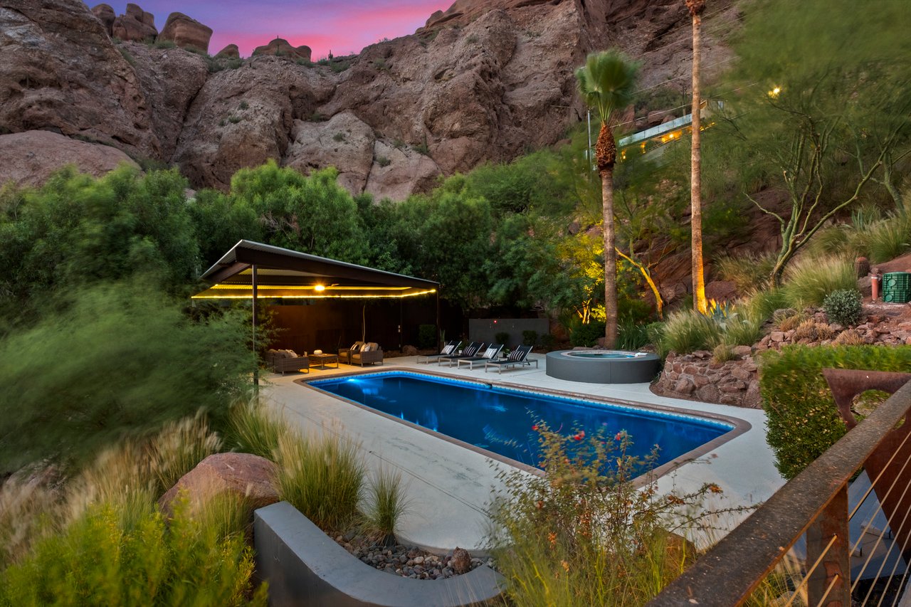 4959 E RED ROCK Drive