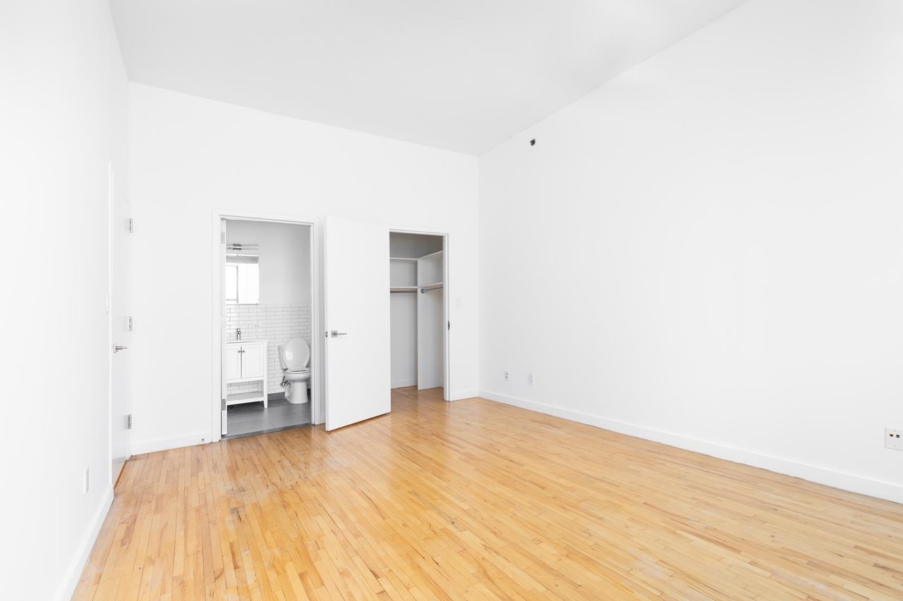135 William Street, Apt 10-B