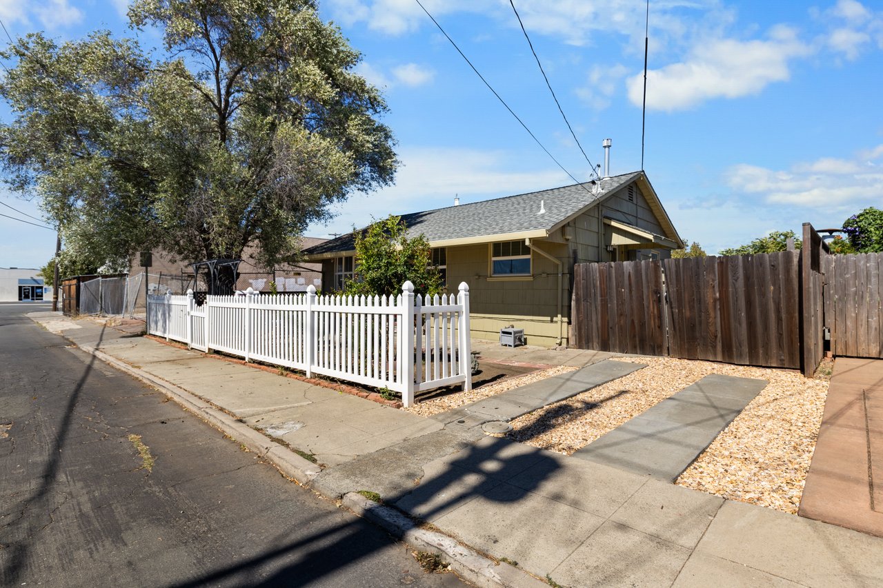 516 Suisun St