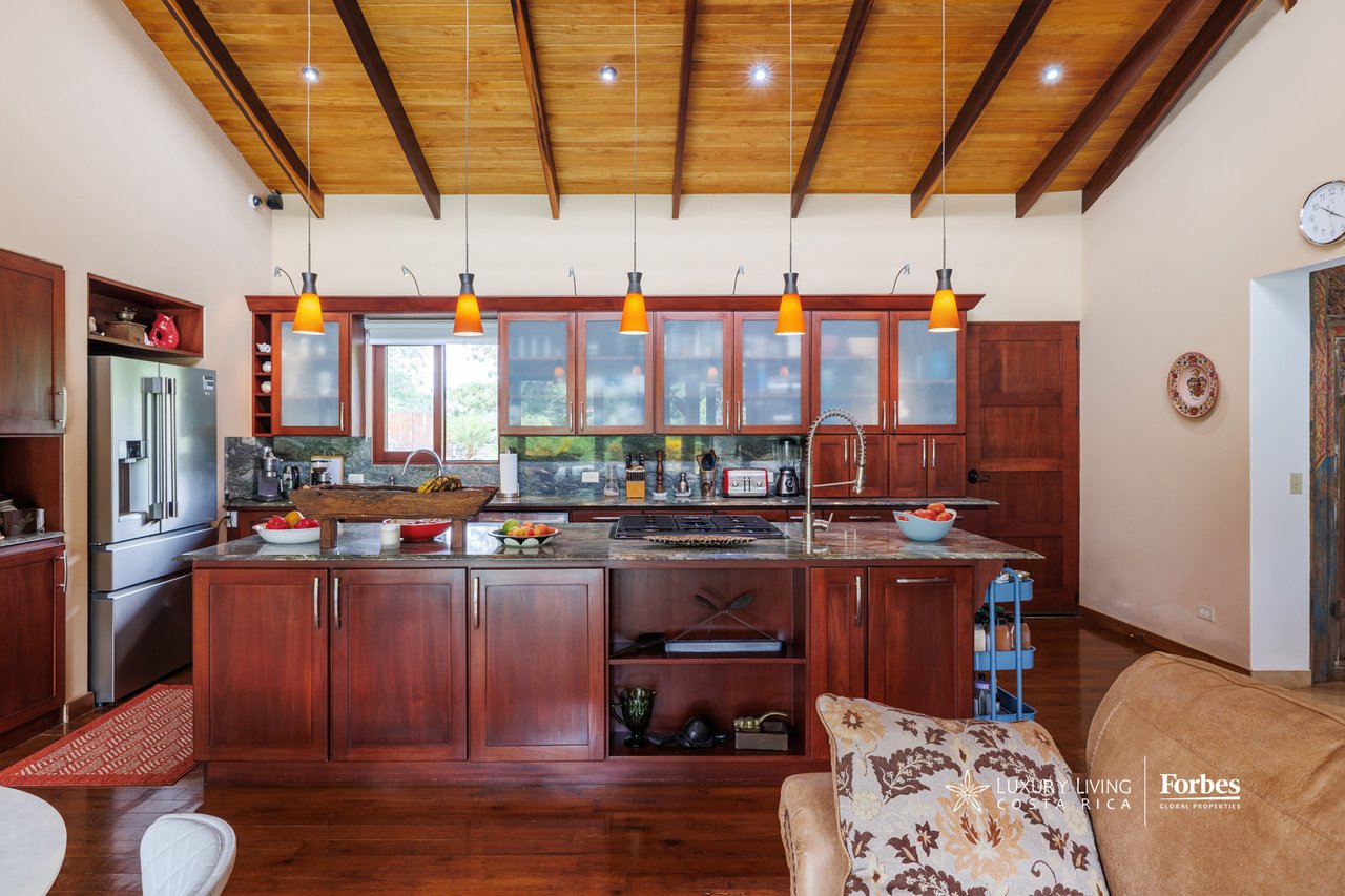 21470 - The Atenas Estate: Residencia de Lujo en Venta en Atenas