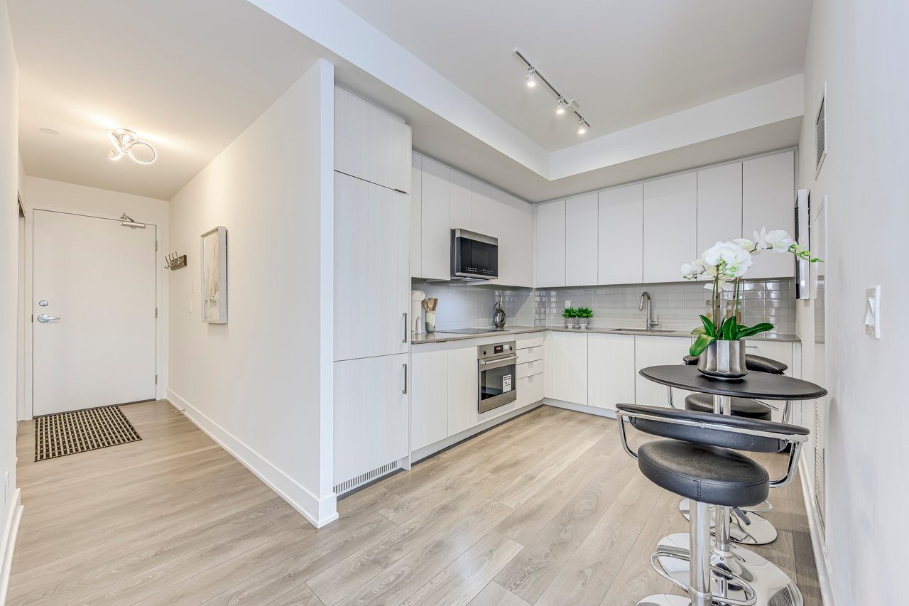297 Oak Walk Drive #1108