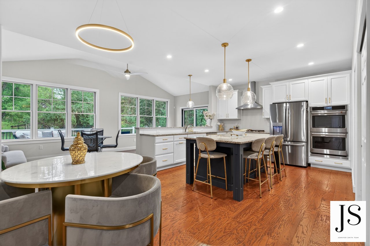 7 Overfield Ln, Glen Mills, PA 19342