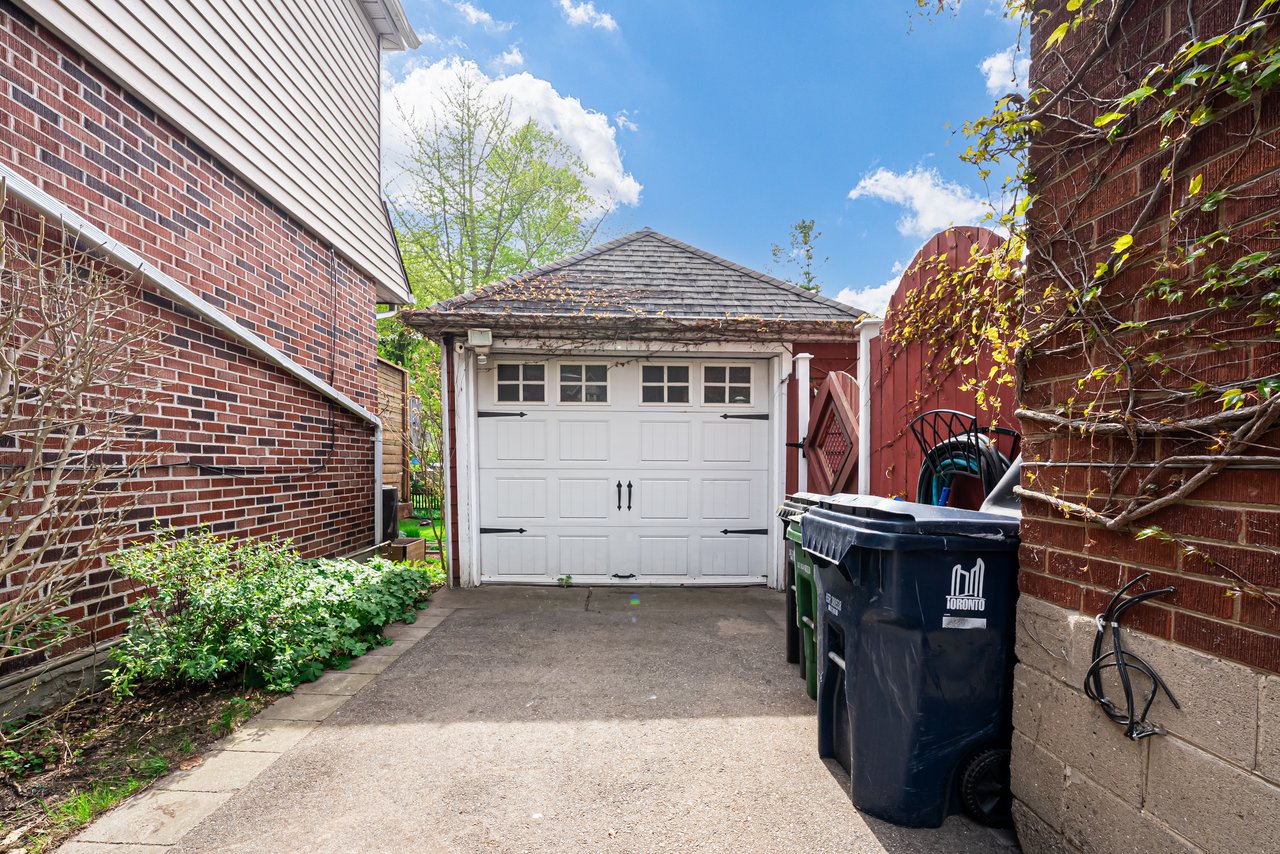 22 Worthington Cres - a Gem in Bloor West Village