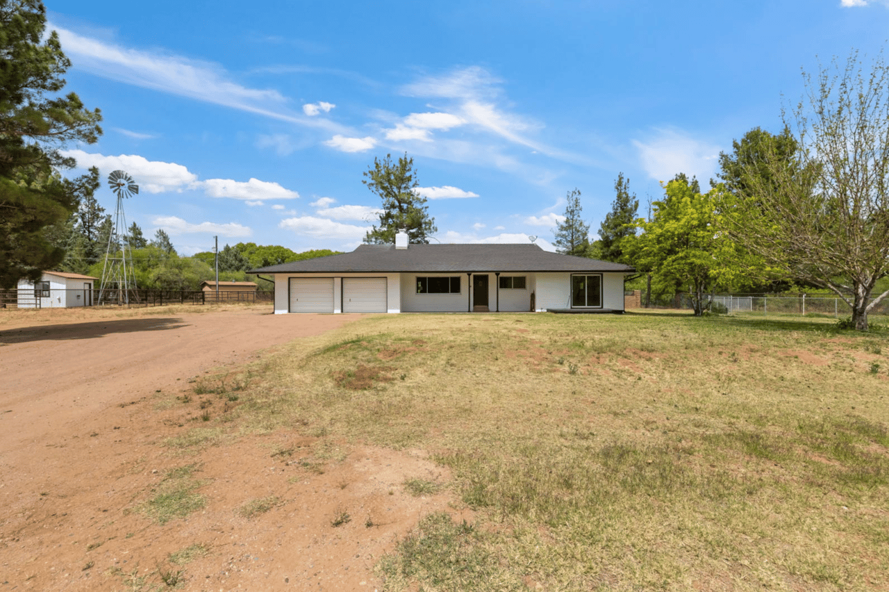 1440 South Loy Road