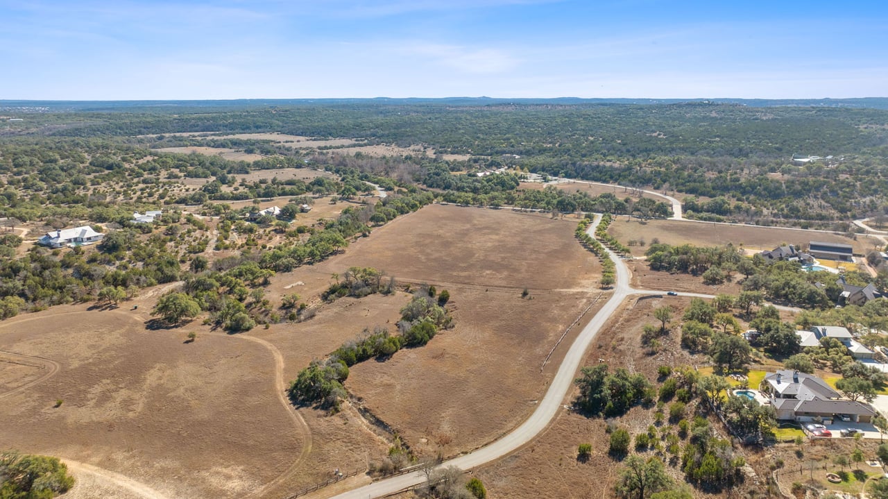 100 Dario Dr. Dripping Springs  Tx 78620