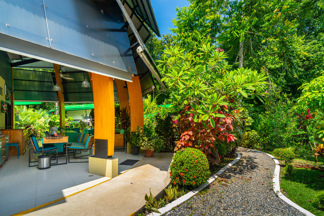 Yaba Chigui, Turnkey Riverside Eco-Resort or Private Family Compound in Ojochal