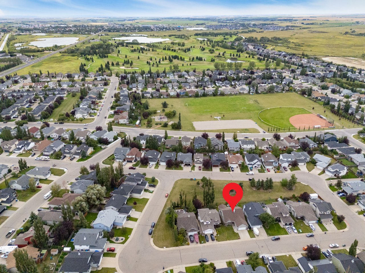 499 Highland Close