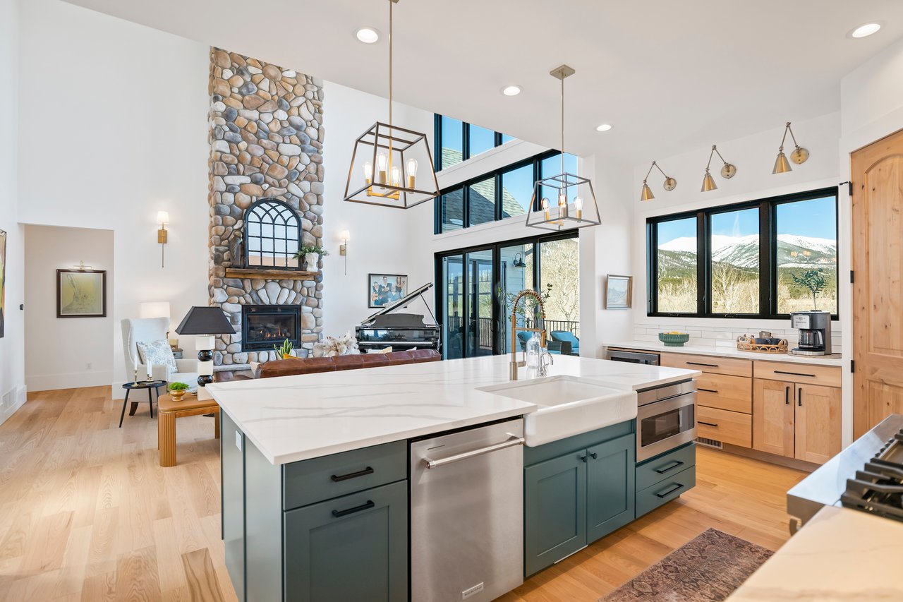17320 County Road 306