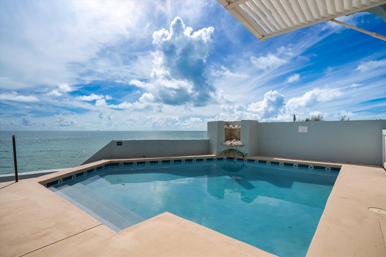 Water's Edge— A Turnkey Waterfront Estate