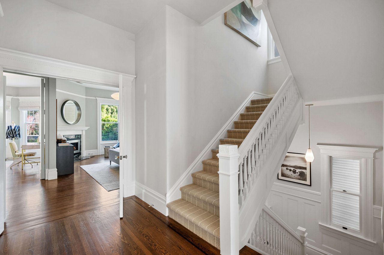 Grand Pacific Heights Home on a Coveted Flat Block between Lafayette & Alta Plaza Parks