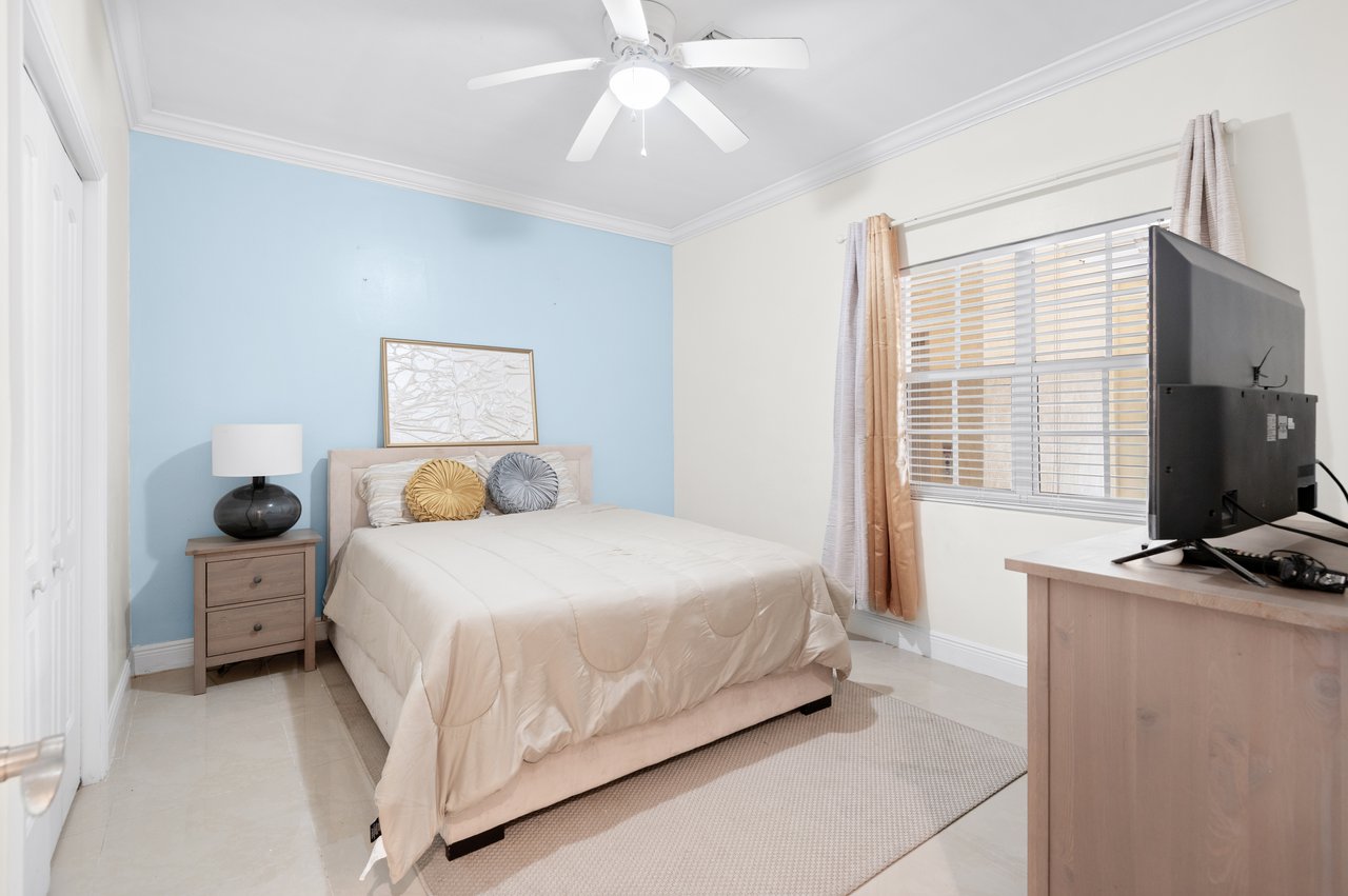 110 Venito, Atlantic Drive