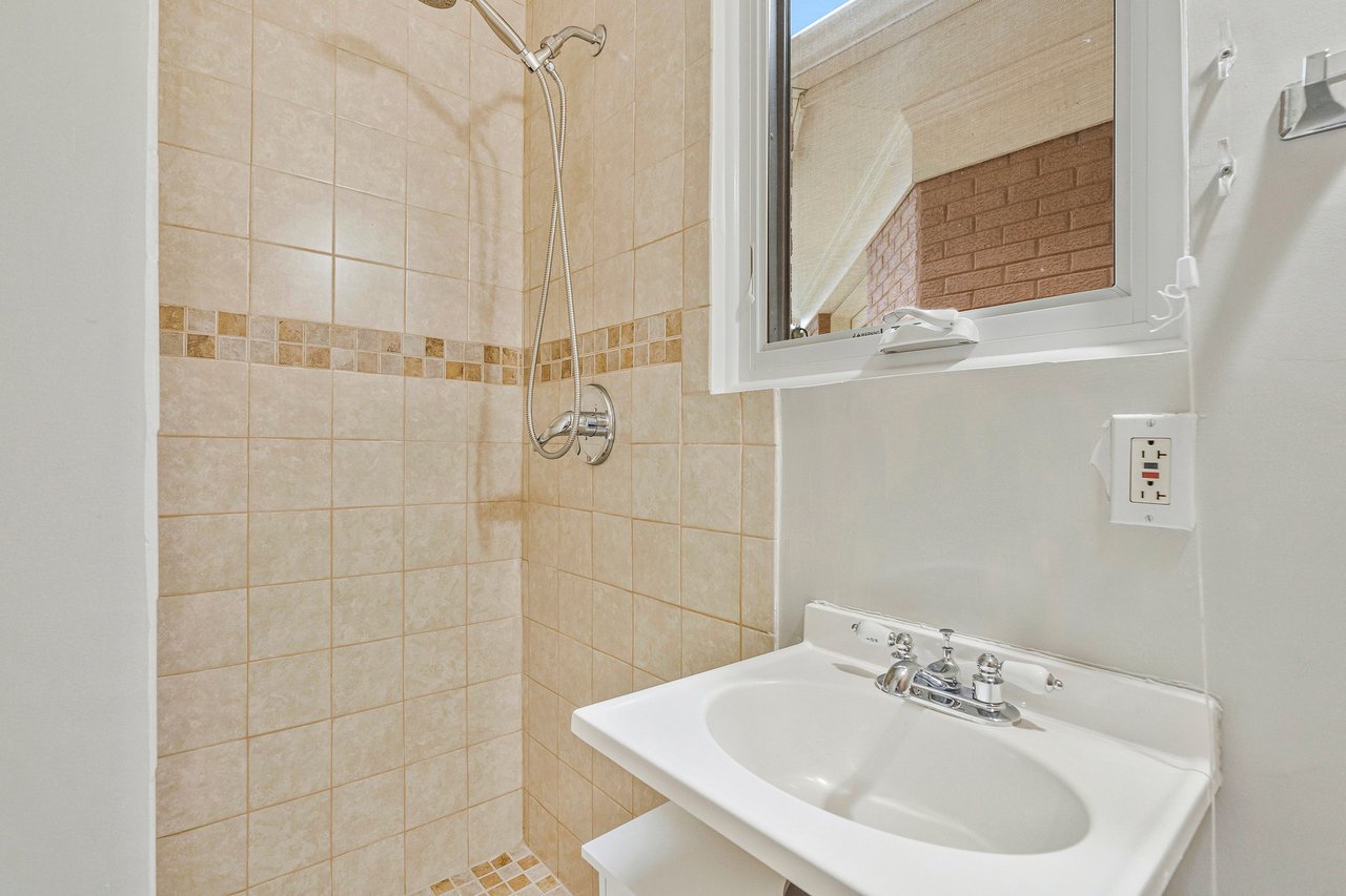 6280 Dunaway Ct