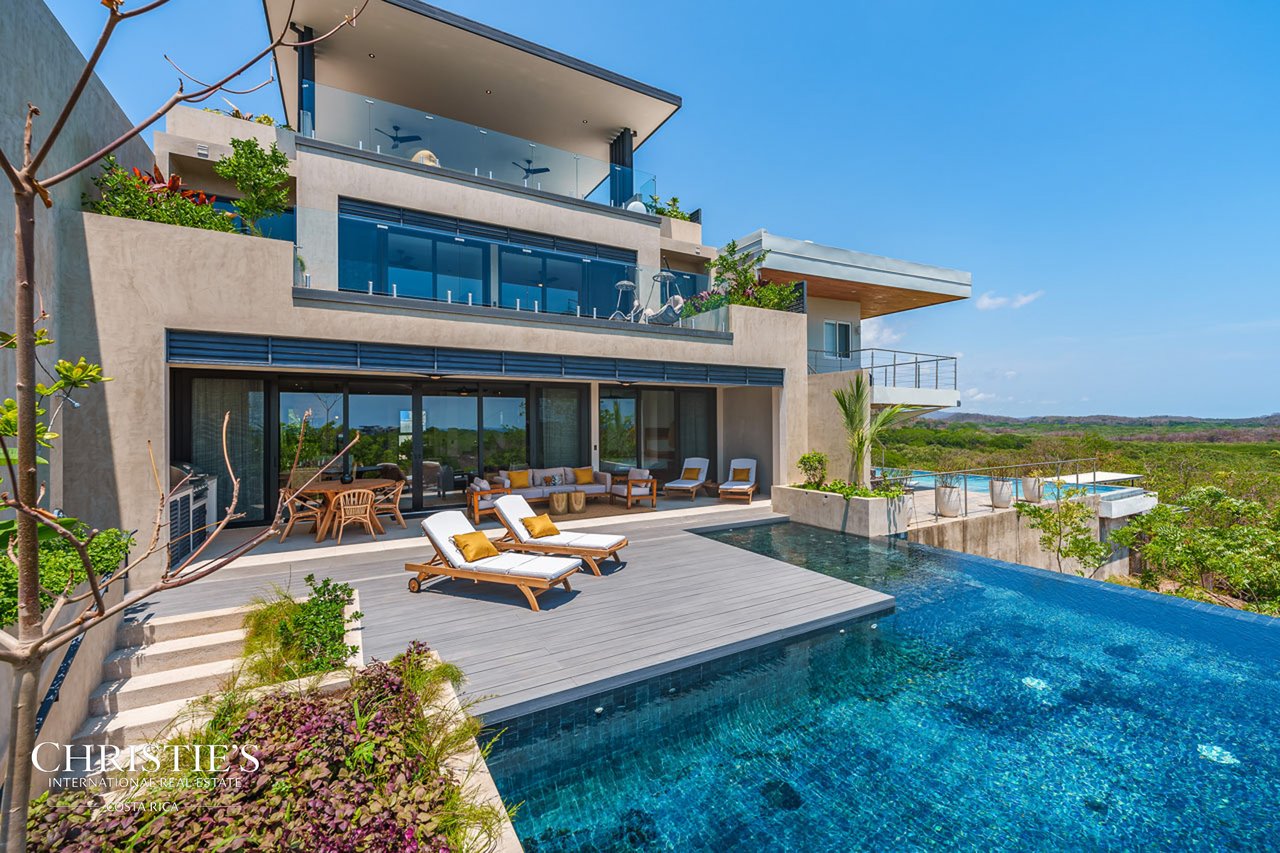 Modern Luxury Villa with Panoramic Ocean Views in Tamarindo - Villa Brisas del Mar