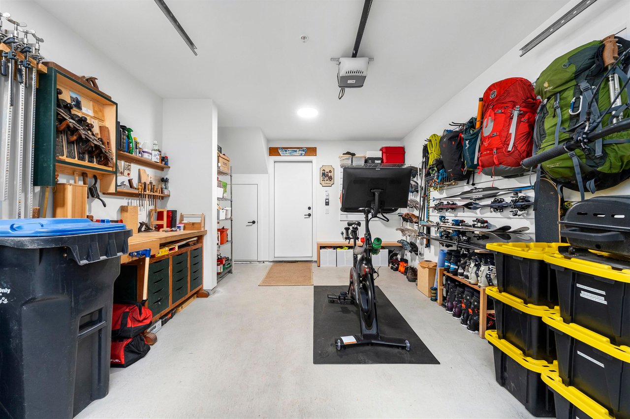 1331 Halyard Pl