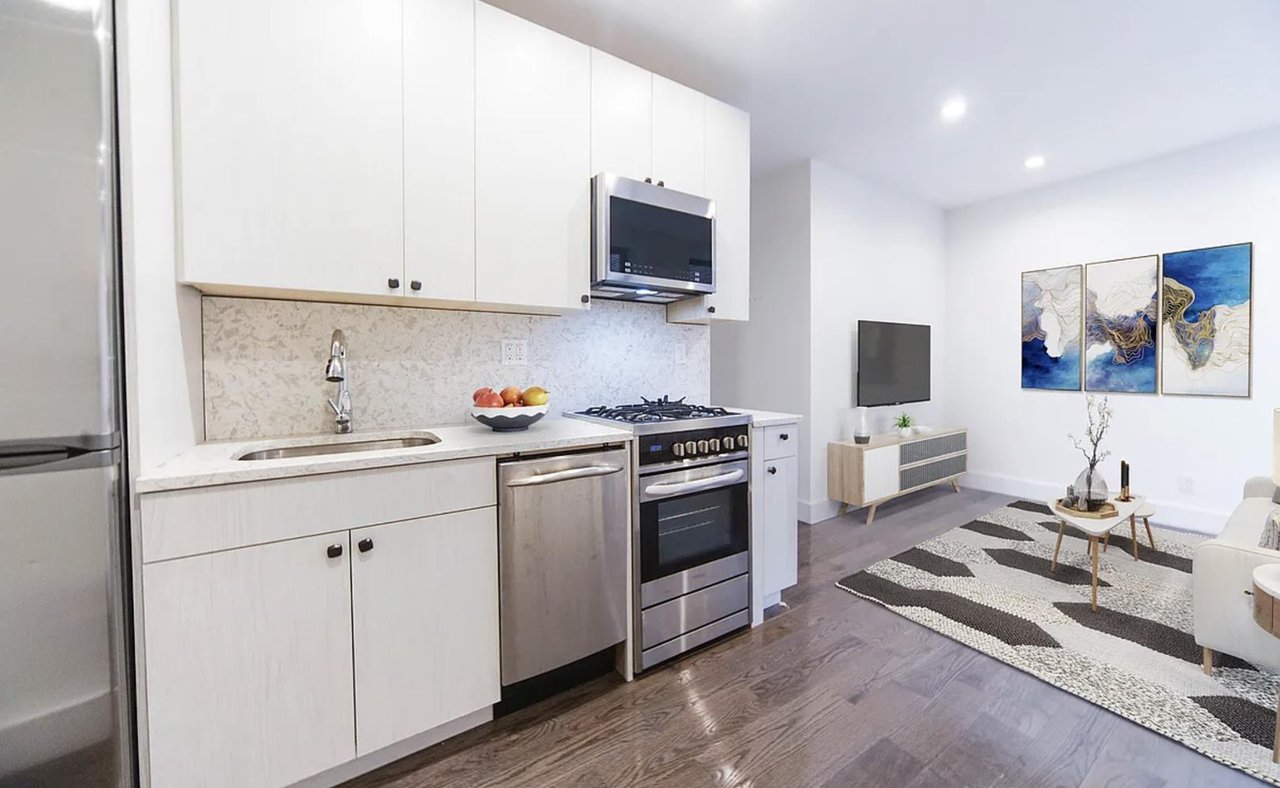 152 Thompson Street, Apt 3-A