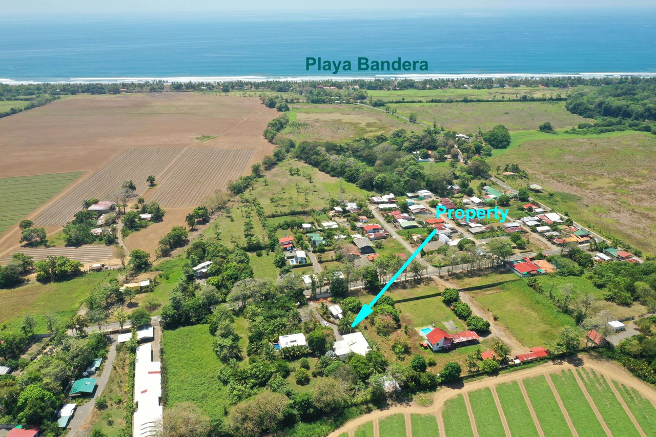 Playa Bandera 2 houses and additional land , 5 minutes from Beach!