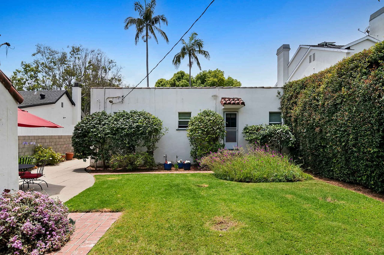 2238 Camden Ave