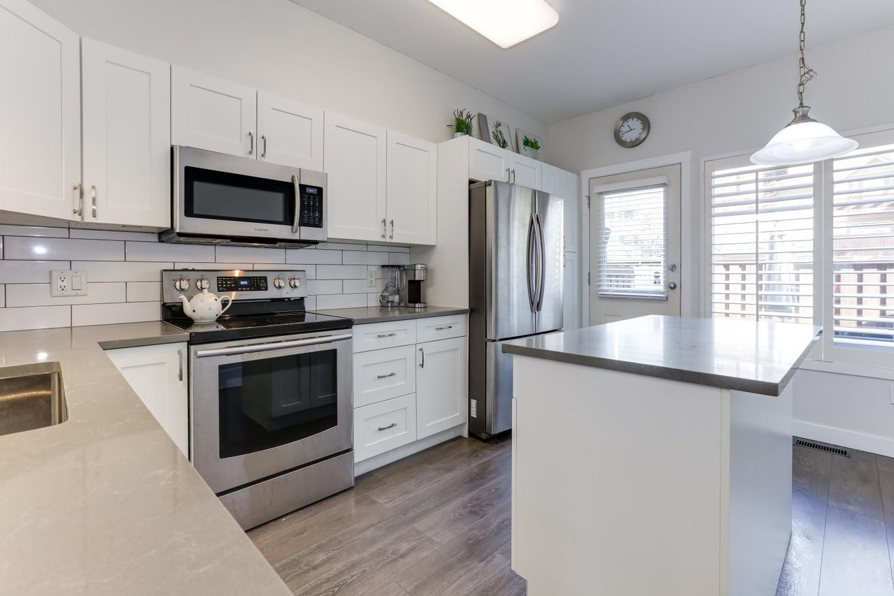 146-2000 Panorama Dr