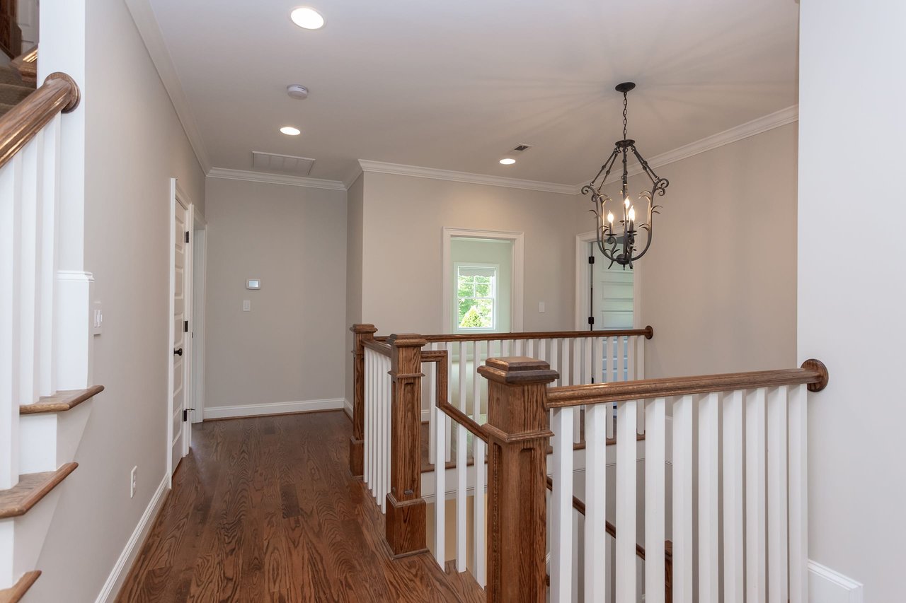 102 Founders Rdg Dr
