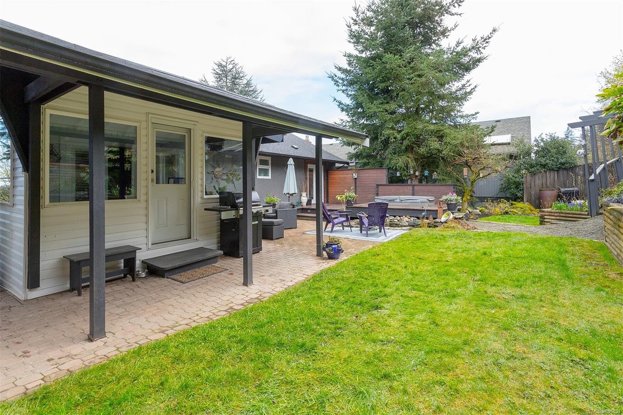 7448 East Saanich Rd, Central Saanich