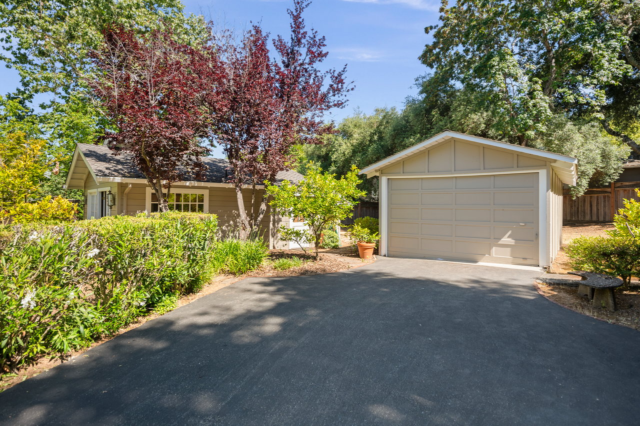 15745 Peach Hill Road