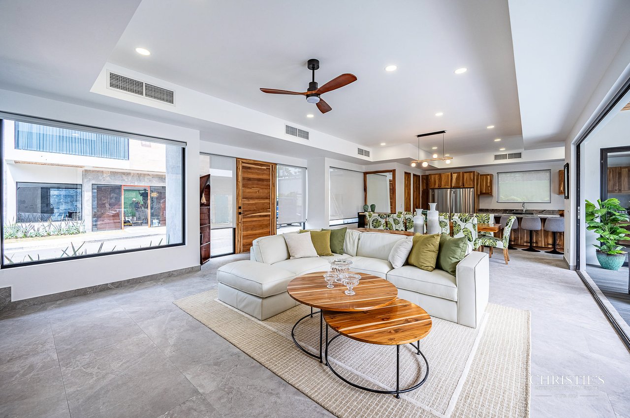 A Private Collection of Five Luxury Beachfront Villas - Rio Mar