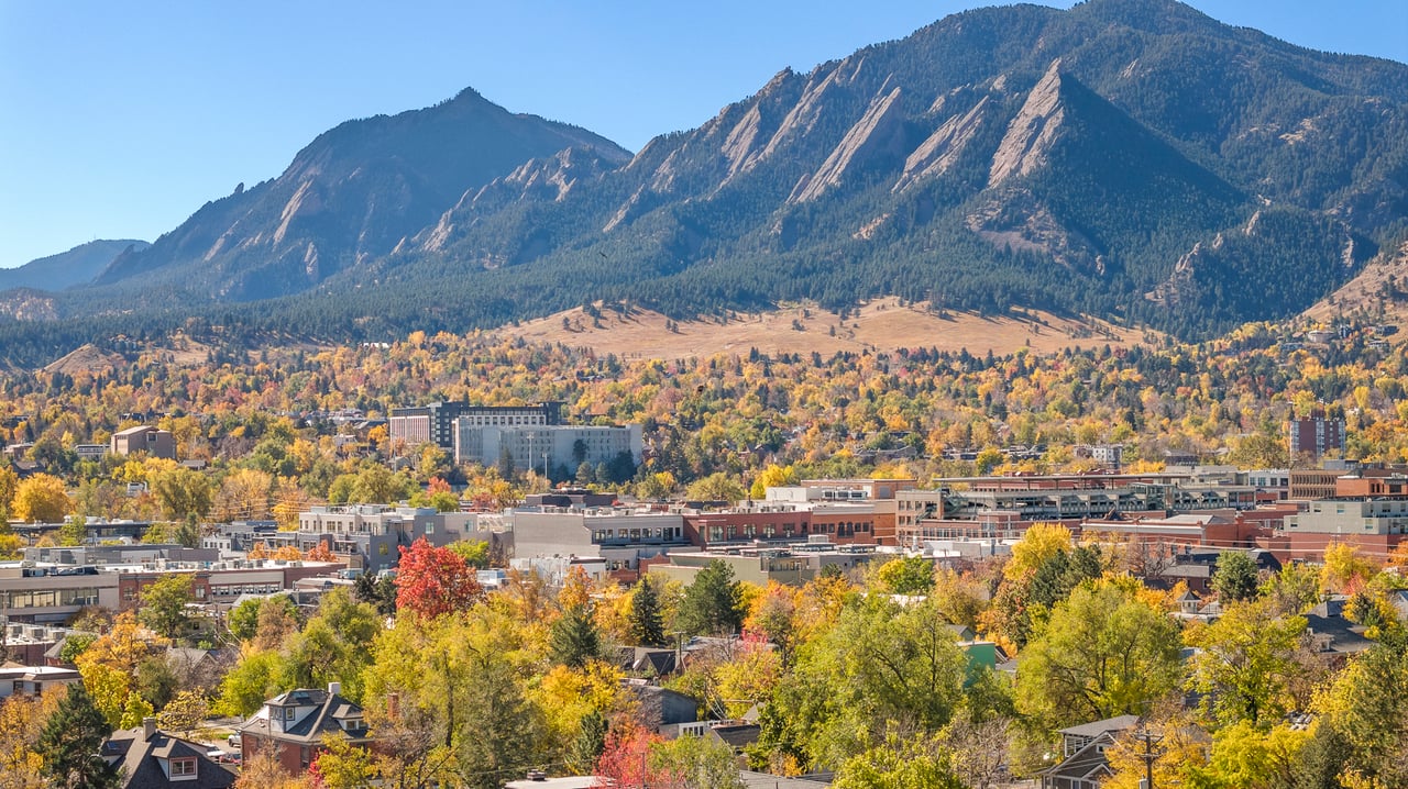 1830 Mapleton Avenue